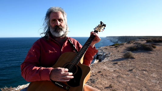 Warren Mars on the Bunda Cliffs